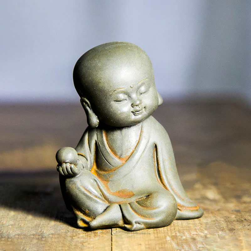 Buddha Stones Fatte a mano Ksitigarbha Kwan Yin Guanyin Avalokitesvara Tathagata Polvere di ferro Ruggine Statua in resina colata Decorazione della casa - Image 2