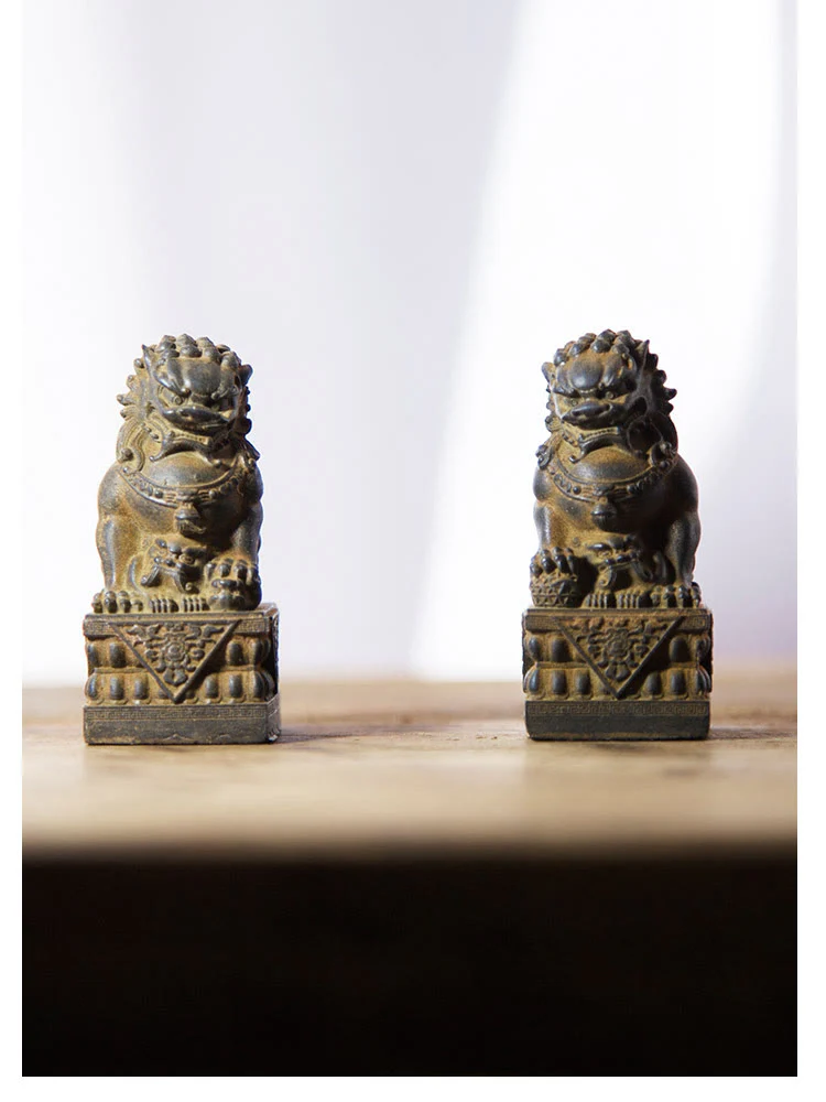 Buddha Stones fatte a mano Leone Fu Foo Cani Polvere di ferro Ruggine Statua in resina fusa Allontana il male Protezione Decorazione per la casa - Image 30