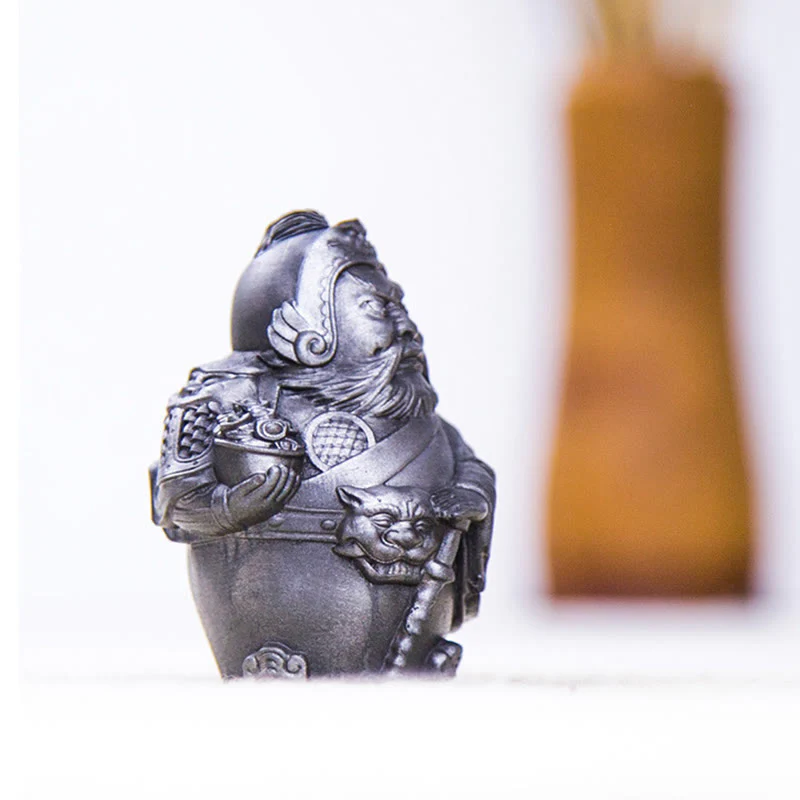 Buddha Stones Fatto a mano Letterario Militare Dio della Ricchezza Polvere di Ferro Ruggine Statua in Resina Decorazione per la Casa - Image 18