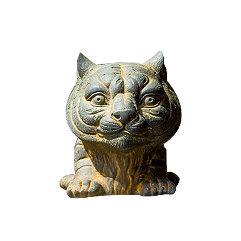 Buddha Stones Fatto a mano Piccola adorabile tigre in polvere di ferro ruggine statua in resina fusa decorazione per la casa - Image 7