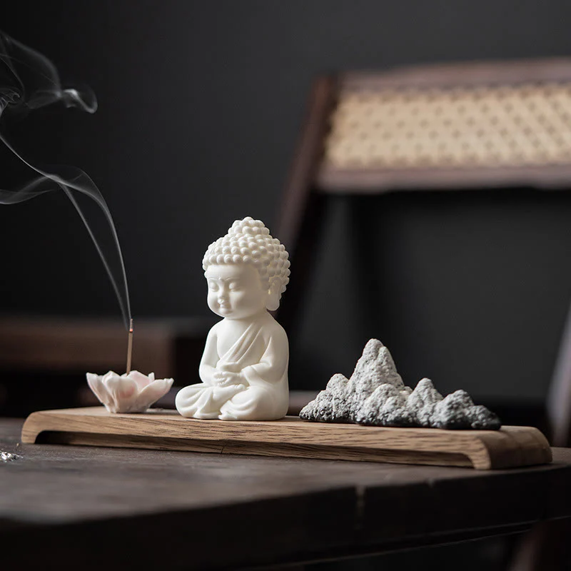Buddha Stones Fiore di Loto Tathagata Kwan Yin Avalokitesvara Ksitigarbha Meditazione Bastoncino di Ceramica Bruciatore di Incenso Decorazione