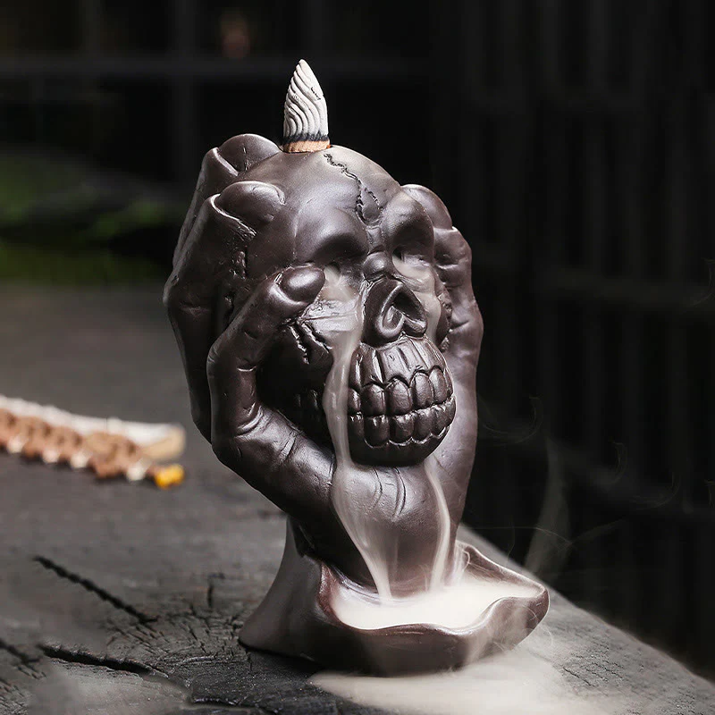 Buddha Stones Halloween Skull con mano fantasma Decorazione bruciatore di incenso spirituale in argilla viola - Image 2
