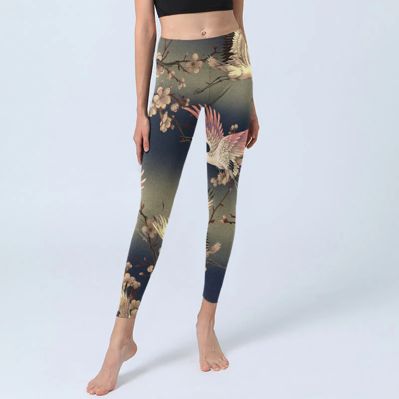 Buddha Stones Leggings da palestra con stampa di rami in fiore bianchi della gru bianca, pantaloni da yoga da donna - Image 6