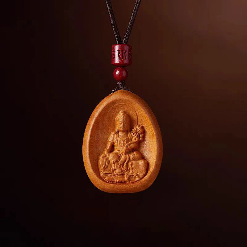 Buddha Stones Legno di pesca Cinabro Om Mani Padme Hum Zodiaco cinese Collana con corda nera Pendenti