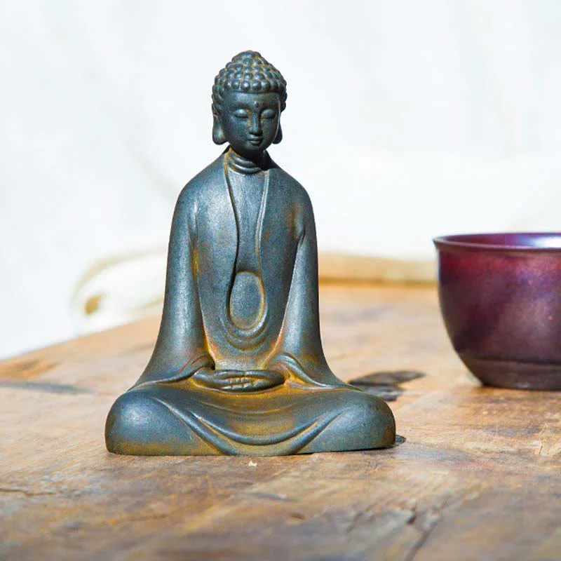 Buddha Stones Meditazione fatta a mano Buddha Sakyamuni Polvere di ferro Ruggine Statua in resina Decorazione - Image 4