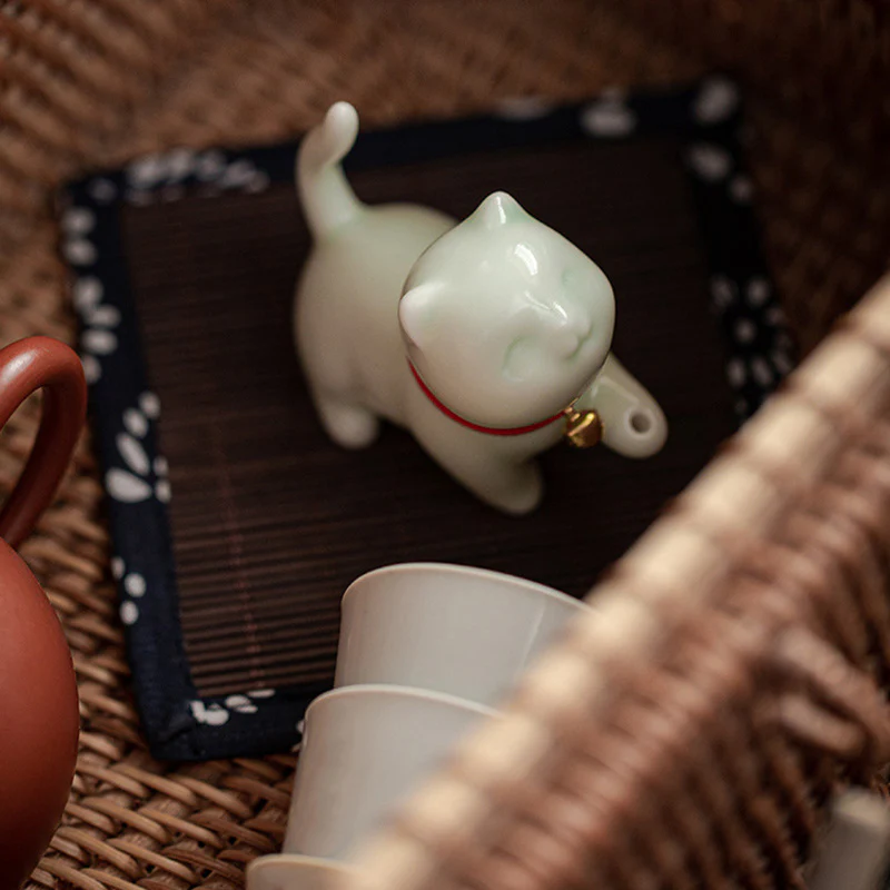 Buddha Stones Mini Lucky Cat Kitten Tea Pet Ceramica Casa Scrivania Figurina Decorazione Con Tappetino Di Bambù - Image 16