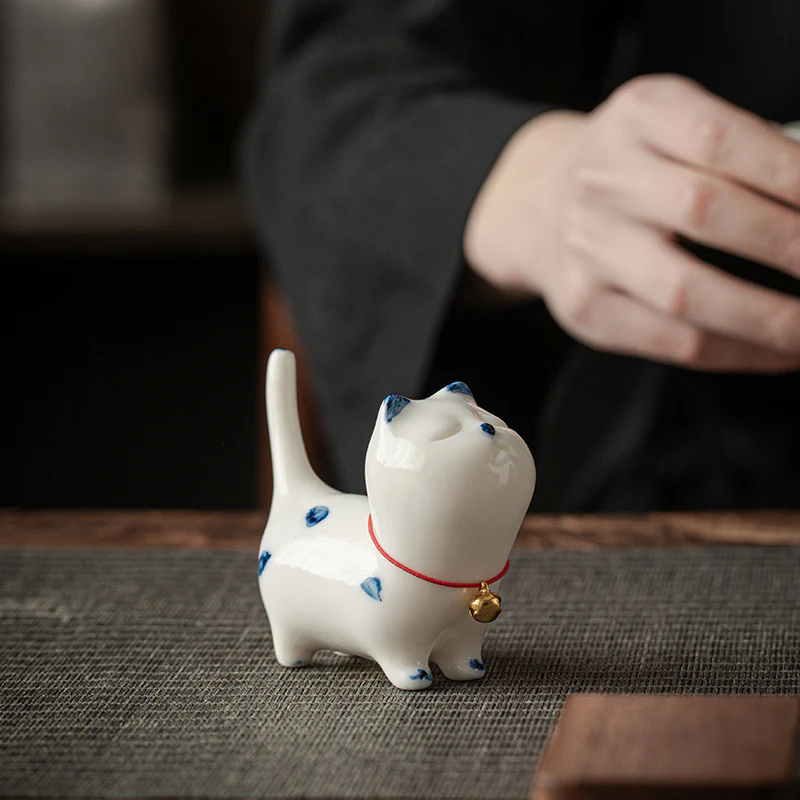 Buddha Stones Mini Lucky White Cat Kitten Tea Pet Ceramica Casa Scrivania Figurina Decorazione - Image 2