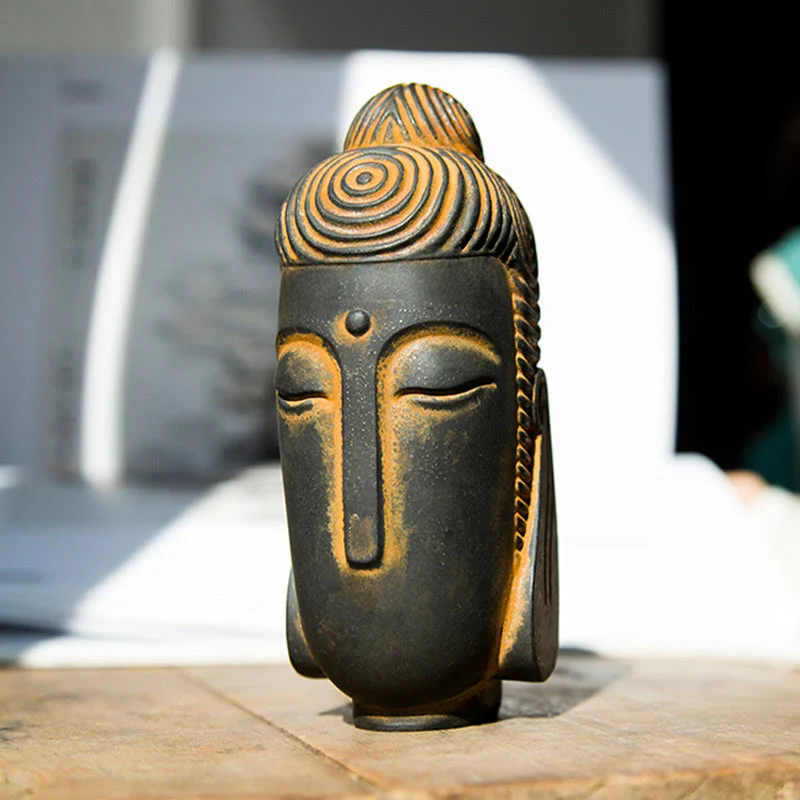 Buddha Stones Occhi Chiusi Buddha in Meditazione Statua in Resina Ruggine Polvere di Ferro Decorazione per la Casa