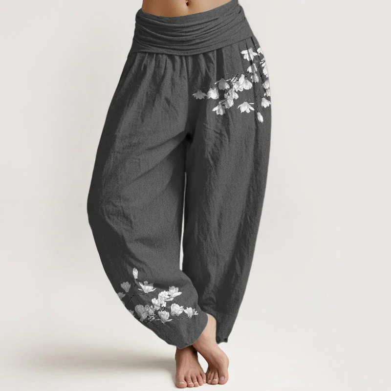Buddha Stones Pantaloni harem da donna in puro cotone con elastico in vita e motivo floreale di magnolia, stile minimalista - Image 9