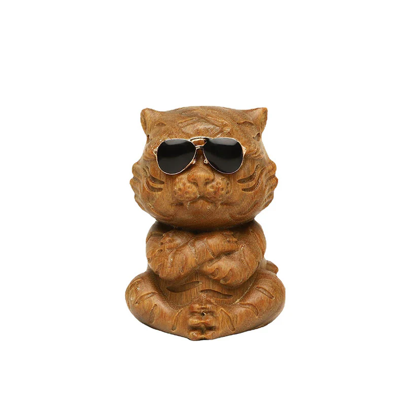 Buddha Stones Piccole Tigre di Sandalo Verde Inciso Decorazioni per Scrivania Positive - Image 11