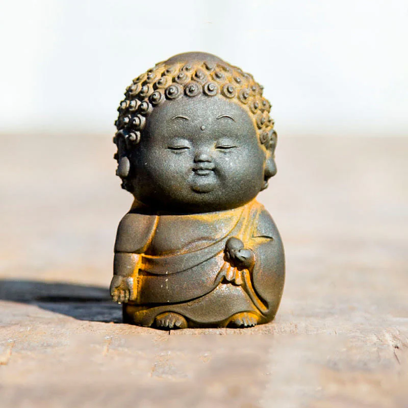 Buddha Stones Piccolo In Piedi Sdraiato Seduto Carino Buddha Polvere di Ferro Ruggine Statua in Resina Decorazione per la Casa - Image 10