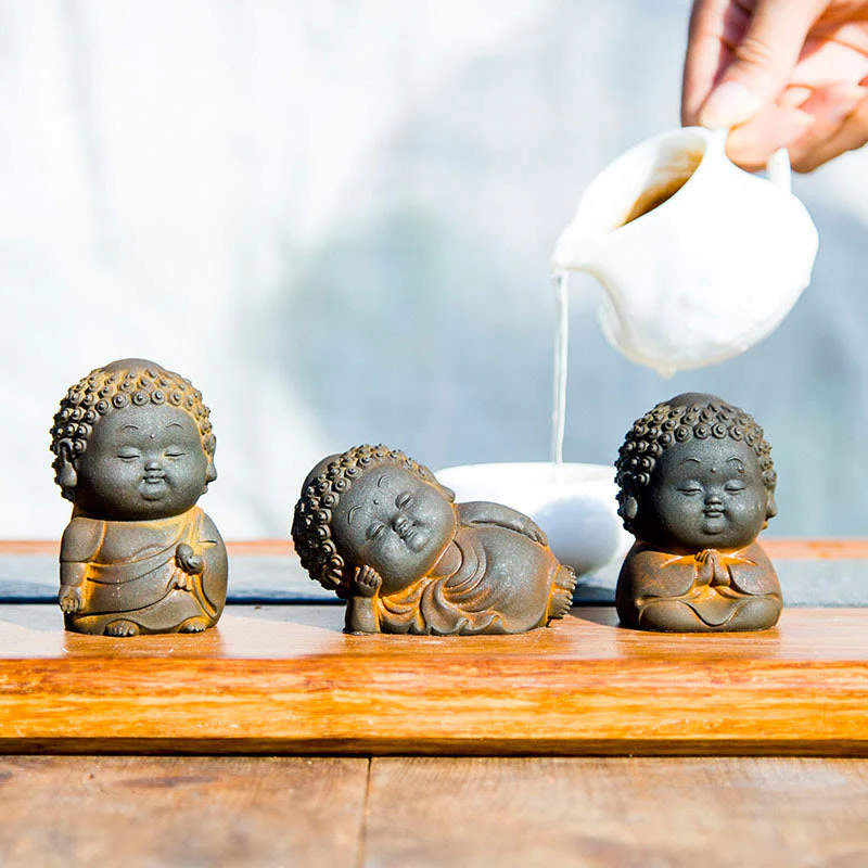 Buddha Stones Piccolo In Piedi Sdraiato Seduto Carino Buddha Polvere di Ferro Ruggine Statua in Resina Decorazione per la Casa - Image 2