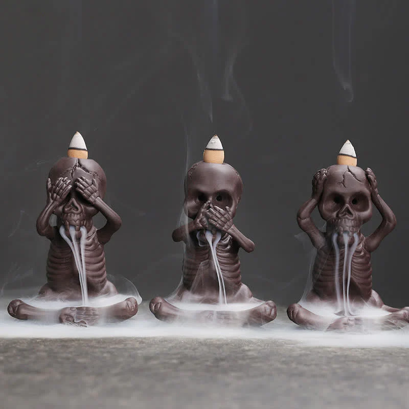 Buddha Stones Piccolo teschio Fantasma Argilla viola Fontana di fumo a riflusso Bruciatore di incenso della pace Decorazione