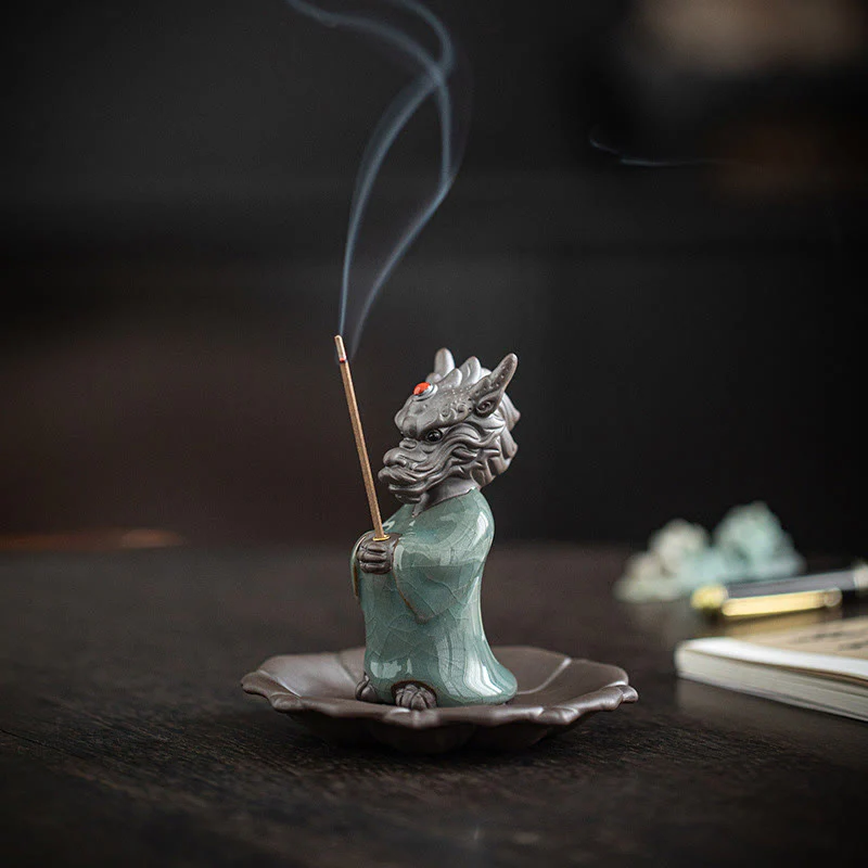 Buddha Stones Prega Drago Re Loto Base Fu Carattere Ceramica Guarigione Bruciatore di Incenso Decorazione da Scrivania
