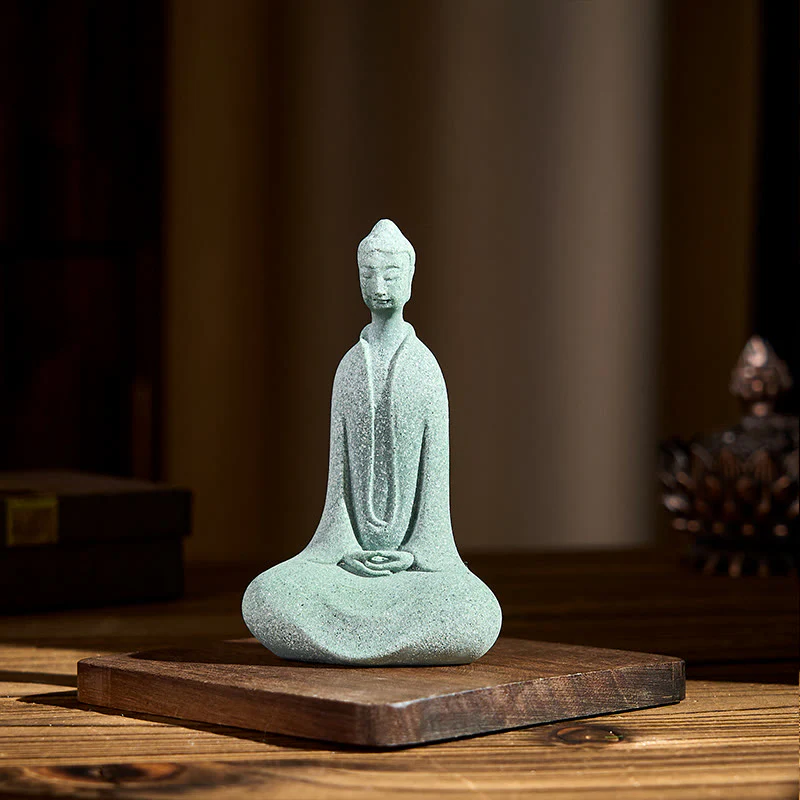 Buddha Stones Statua di Buddha da meditazione in arenaria Figura per la casa Decorazione per scrivania 6*4,5*9,5 cm - Image 3
