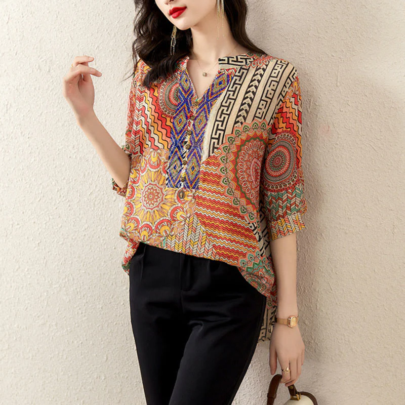 Camicia con mezza abbottonatura e mandala geometrico da donna Buddha Stones - Image 24