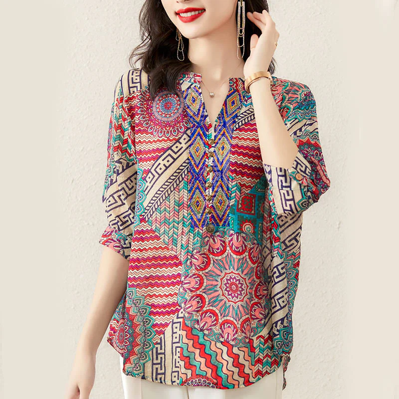 Camicia con mezza abbottonatura e mandala geometrico da donna Buddha Stones - Image 9
