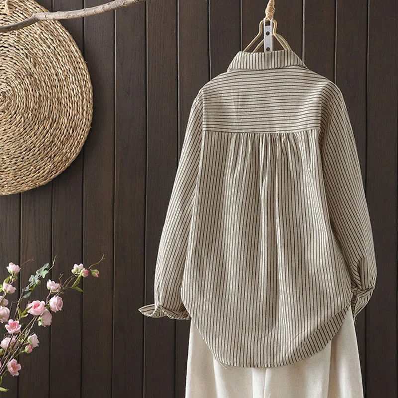 Camicia da donna a maniche lunghe con colletto rialzato, bottoni e tasca, motivo a righe autunnali Buddha Stones - Image 5