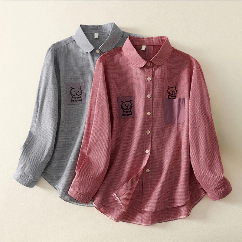 Camicia da donna a maniche lunghe con colletto rialzato, bottoni, ricamo a quadri con gatto e gattino, motivo Buddha Stones Fall - Image 17