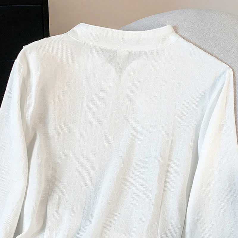 Camicia da donna in cotone a maniche lunghe con colletto alla coreana, bottoni cinesi e motivo a rana in jacquard Buddha Stones Commute - Image 15