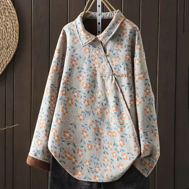 Camicia da donna in cotone a maniche lunghe con colletto rialzato, bottoni a rana, Buddha Stones, fiori invernali, foglie verdi - Image 13