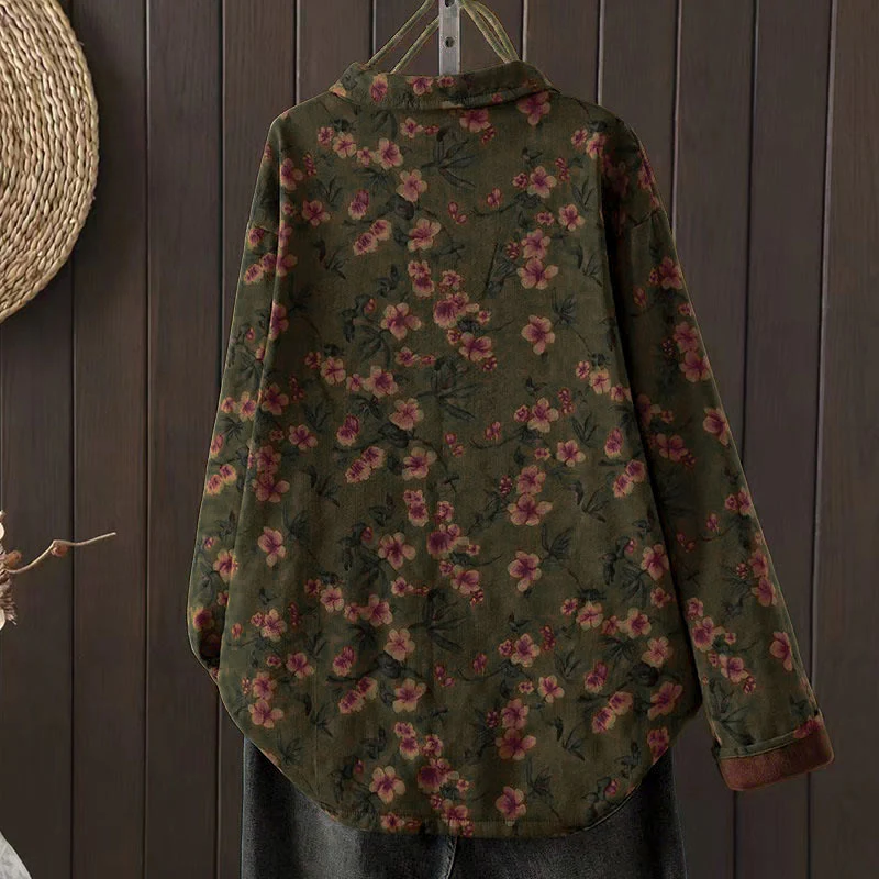 Camicia da donna in cotone a maniche lunghe con colletto rialzato, bottoni a rana, Buddha Stones, fiori invernali, foglie verdi - Image 2