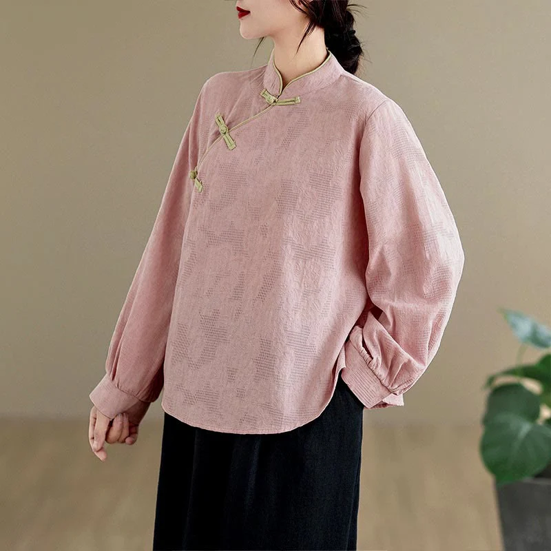 Camicia da donna in cotone a maniche lunghe con colletto rialzato e bottoni a rana, motivo floreale tradizionale Buddha Stones Spring - Image 9
