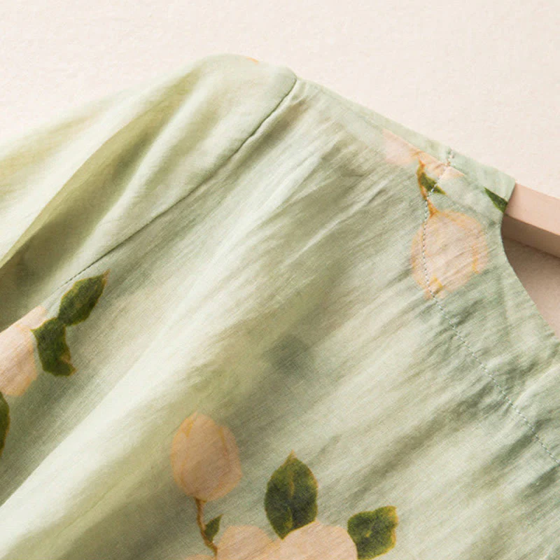 Camicia da donna a maniche lunghe in cotone e lino, verde chiaro, casual, con stampa artistica e motivo floreale, design con bottoni a forma di rana cinese Buddha Stones. - Image 8