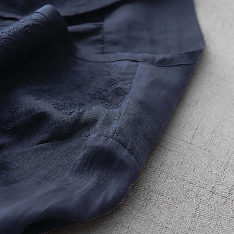 Camicia da donna a maniche corte in cotone con ricamo artistico a tinta unita e bottoni frontali, con motivo Buddha Stones. - Image 26