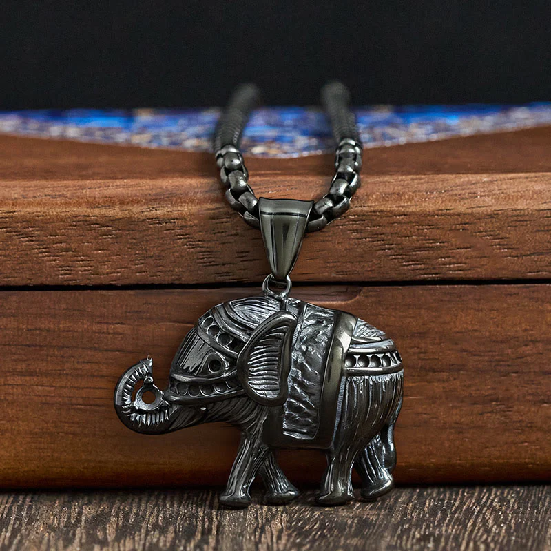 Ciondoli per collana rinforzati con elefante in acciaio al titanio Buddha Stones - Image 15