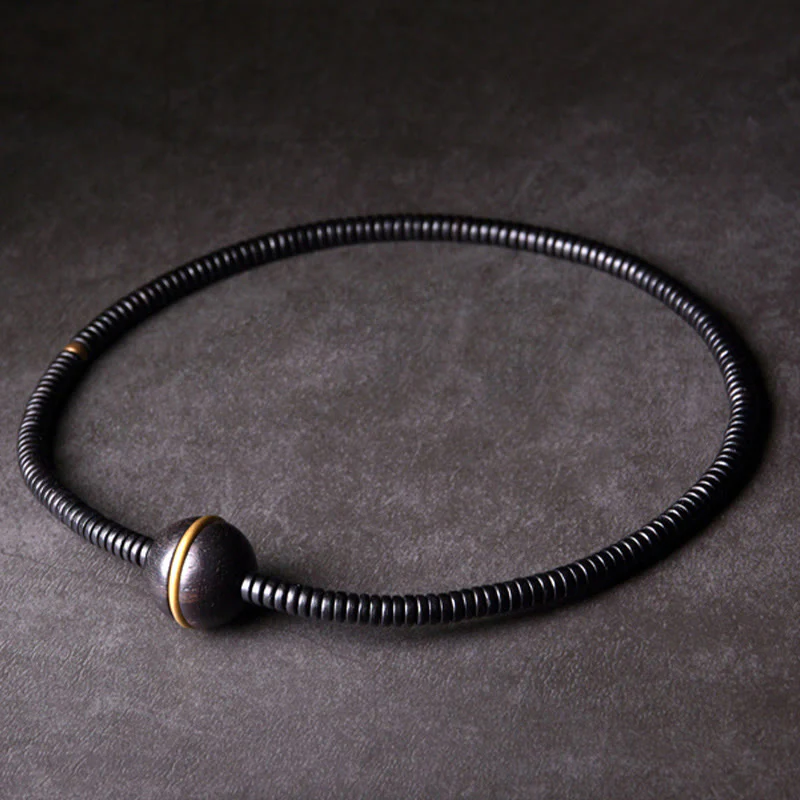 Collana con bracciale a doppio giro in Buddha Stones, in legno di ebano, in ottone e rame, con sfera di equilibrio cubica - Image 4