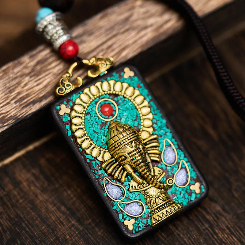Collana con Buddha Stones Ganesh Ganpati di elefante e ciondolo in pietra della pace