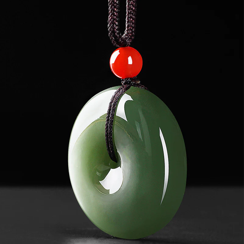 Collana con ciondolo a corda con fibbia della pace in giada rotonda naturale Buddha Stones - Image 8