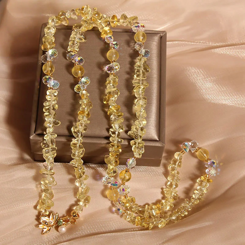 Collana con ciondolo a forma di farfalla, fiore, ametista, quarzo fragola e pietre Buddha Stones. - Image 12