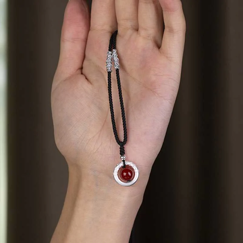Collana con ciondolo a forma di fibbia della pace in agata rossa in argento sterling 999 con Buddha Stones e benedizione - Image 6
