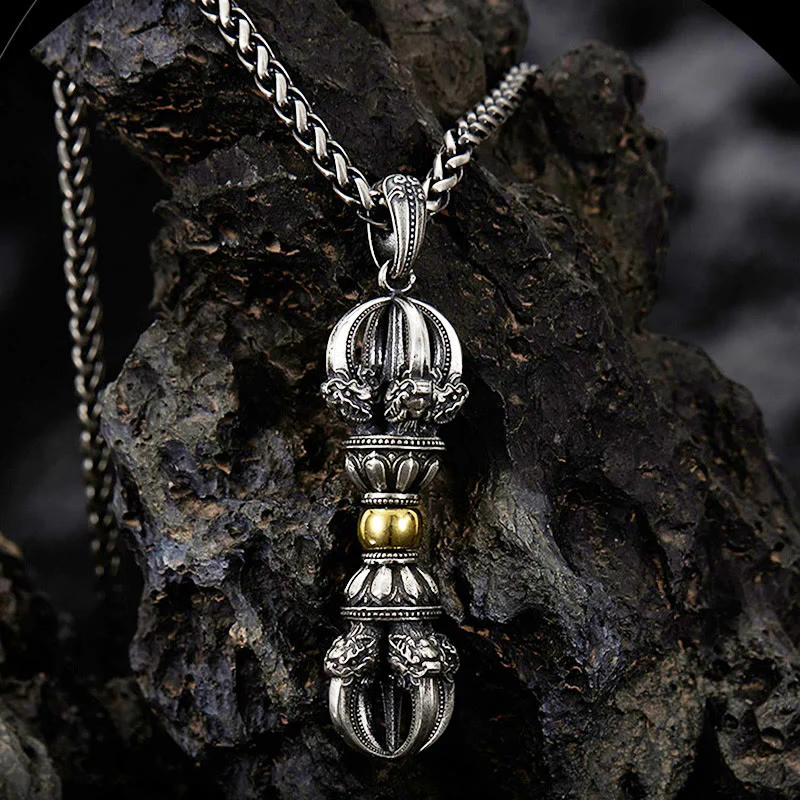 Collana con ciondolo Buddha Stones Tibetan Dorje Vajra Design Wealth