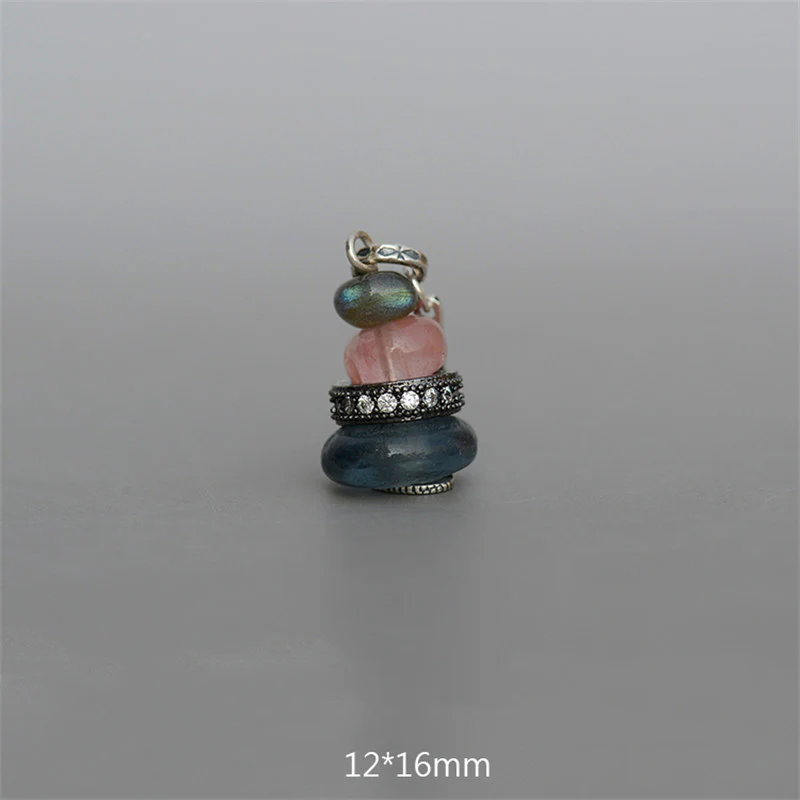 Collana con ciondolo calmante in labradorite con vari cristalli e Buddha Stones Zen Cairn - Image 21