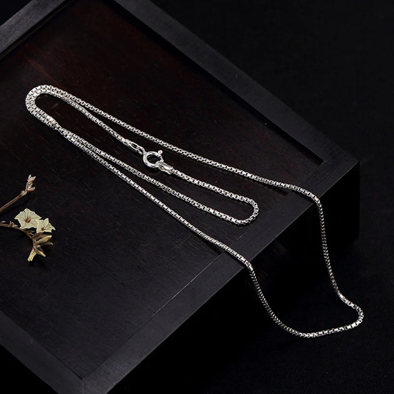 Collana con ciondolo calmante in labradorite con vari cristalli e Buddha Stones Zen Cairn - Image 41