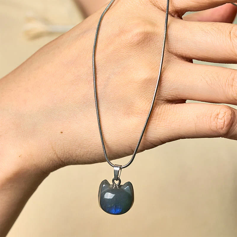 Collana con ciondolo curativo in labradorite naturale con motivo a gatto Buddha Stones - Image 4