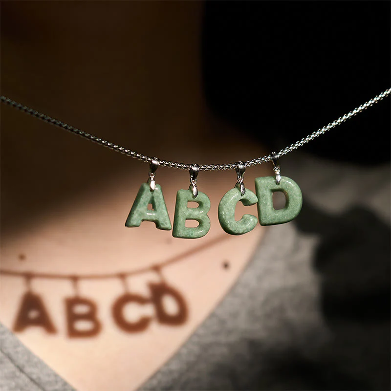 Collana con ciondolo della prosperità in acciaio al titanio con lettera AZ naturale Buddha Stones - Image 42