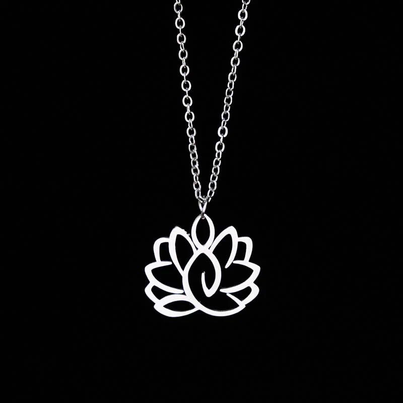 Collana con ciondolo dell'illuminazione in acciaio inossidabile con design a forma di loto cavo Buddha Stones