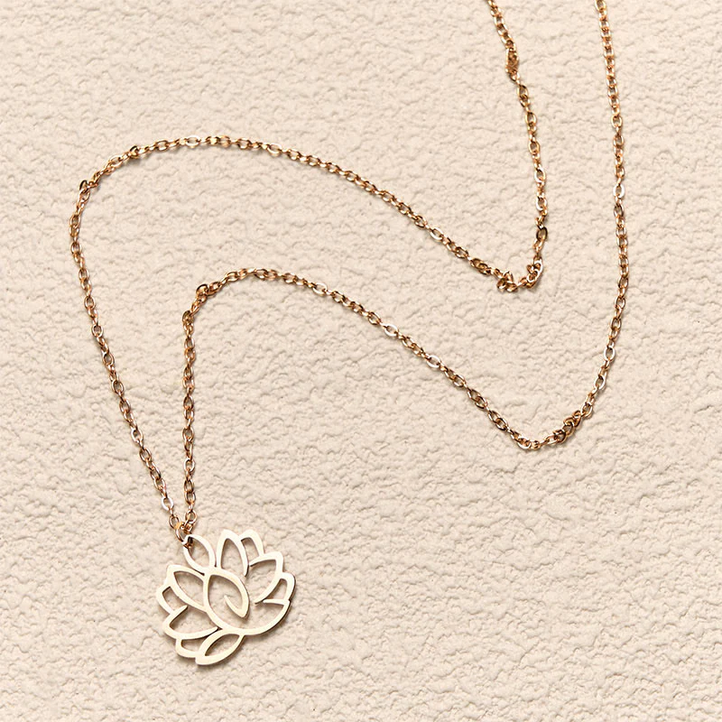 Collana con ciondolo dell'illuminazione in acciaio inossidabile con design a forma di loto cavo Buddha Stones - Image 16
