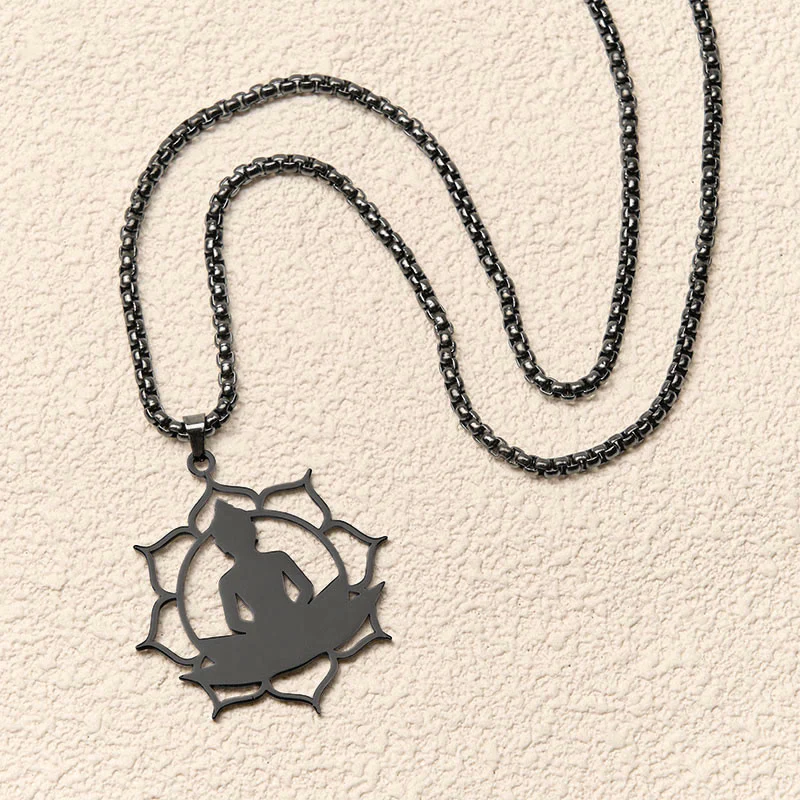 Collana con ciondolo dell'illuminazione in acciaio inossidabile con design vintage Buddha Stones Buddha seduto sul loto di Buddha - Image 17