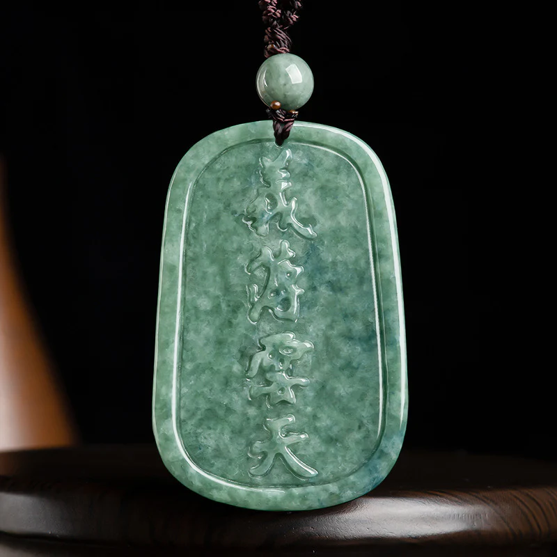 Collana con ciondolo di giada naturale Guan Gong Amuleto Ricchezza - Image 8