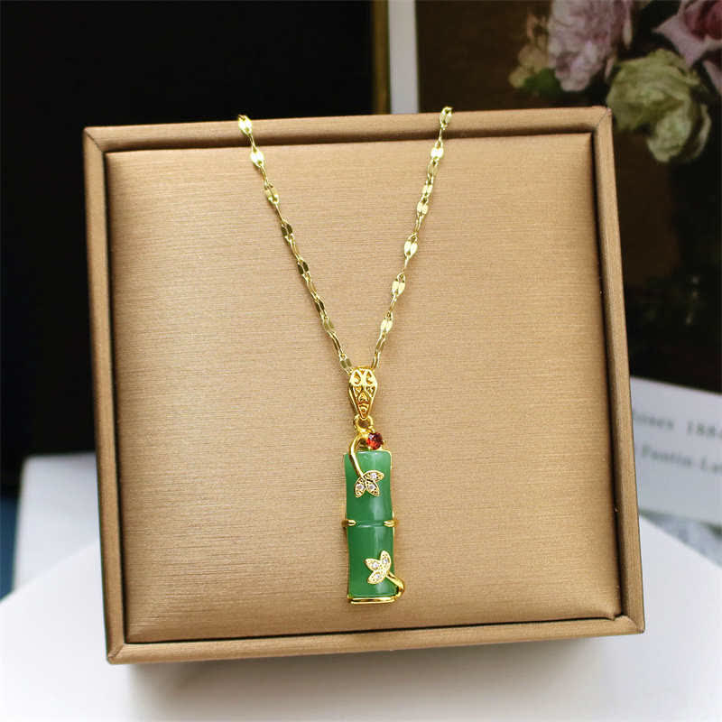 Collana con ciondolo di protezione dalla fortuna in bambù, giada bianca e giada ciano Buddha Stones - Image 9