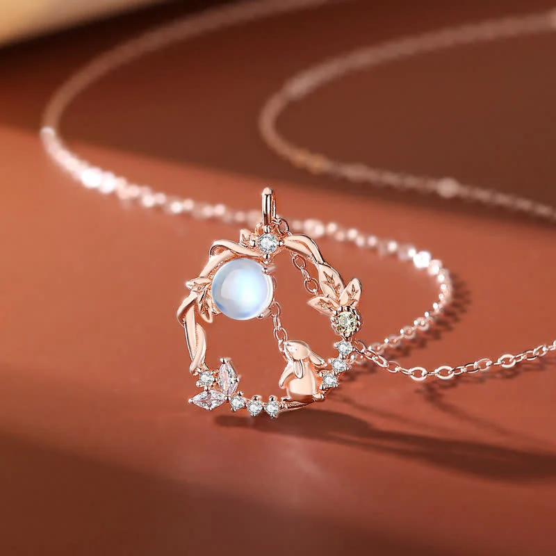 Collana con ciondolo e orecchini in argento sterling 925 con motivo a fiori di pietra lunare dell'anno del coniglio