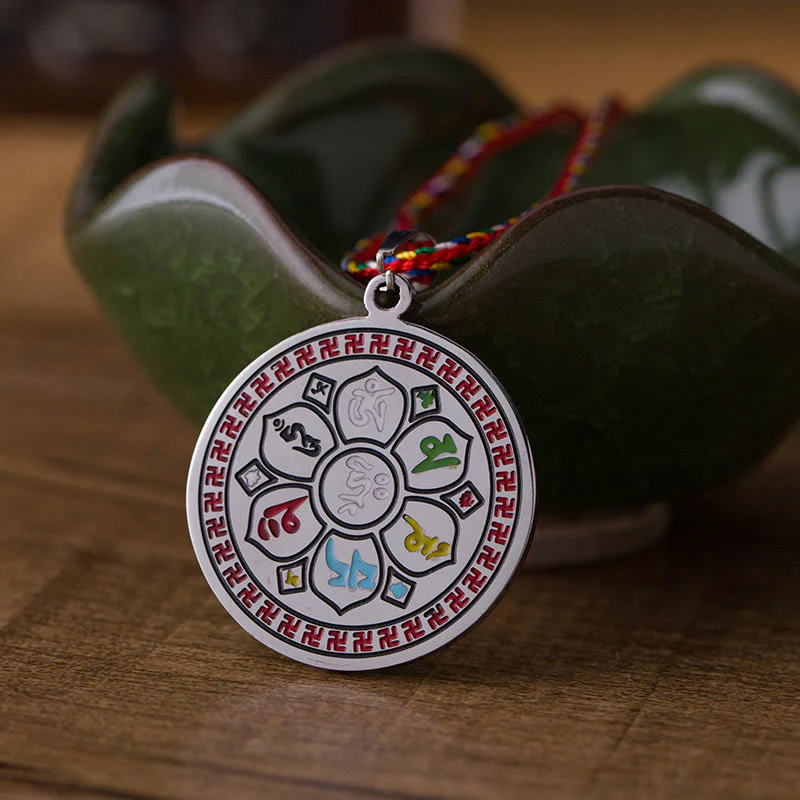 Collana con ciondolo in corda di protezione in acciaio al titanio Buddha Stones colorate Om Mani Padme Hum - Image 2