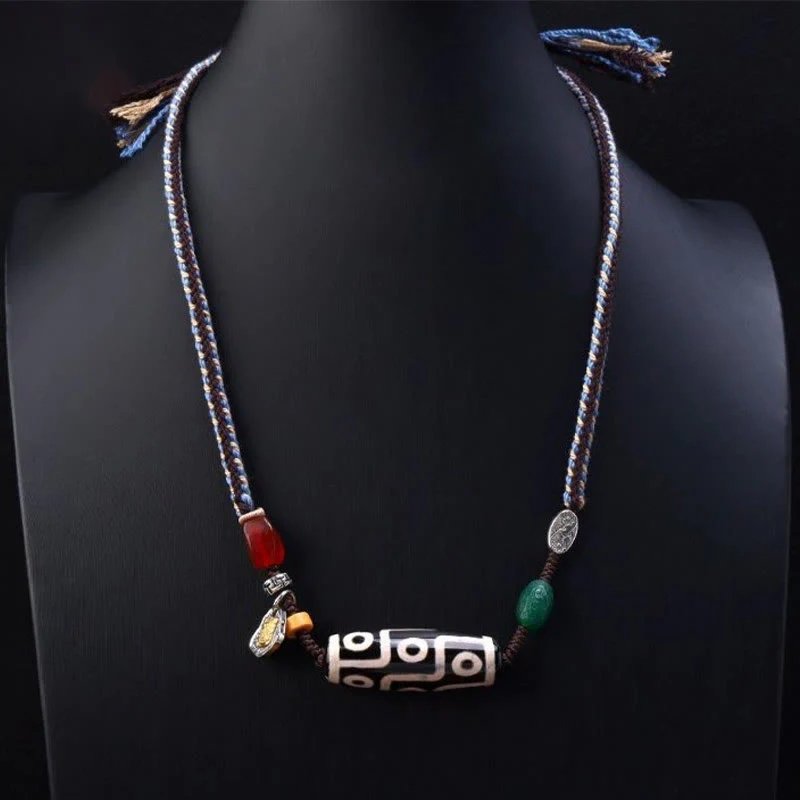 Collana con ciondolo in corda intrecciata con perline Dzi tibetane a nove occhi Buddha Stones - Image 2