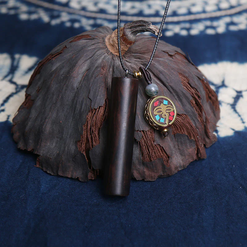 Collana con ciondolo in legno di ebano tibetano Dzi Bead Peace Calm - Image 6