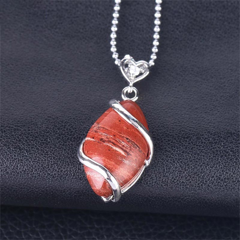 Collana con ciondolo in pietra di cristallo naturale con motivo a marquise Buddha Stones - Image 14